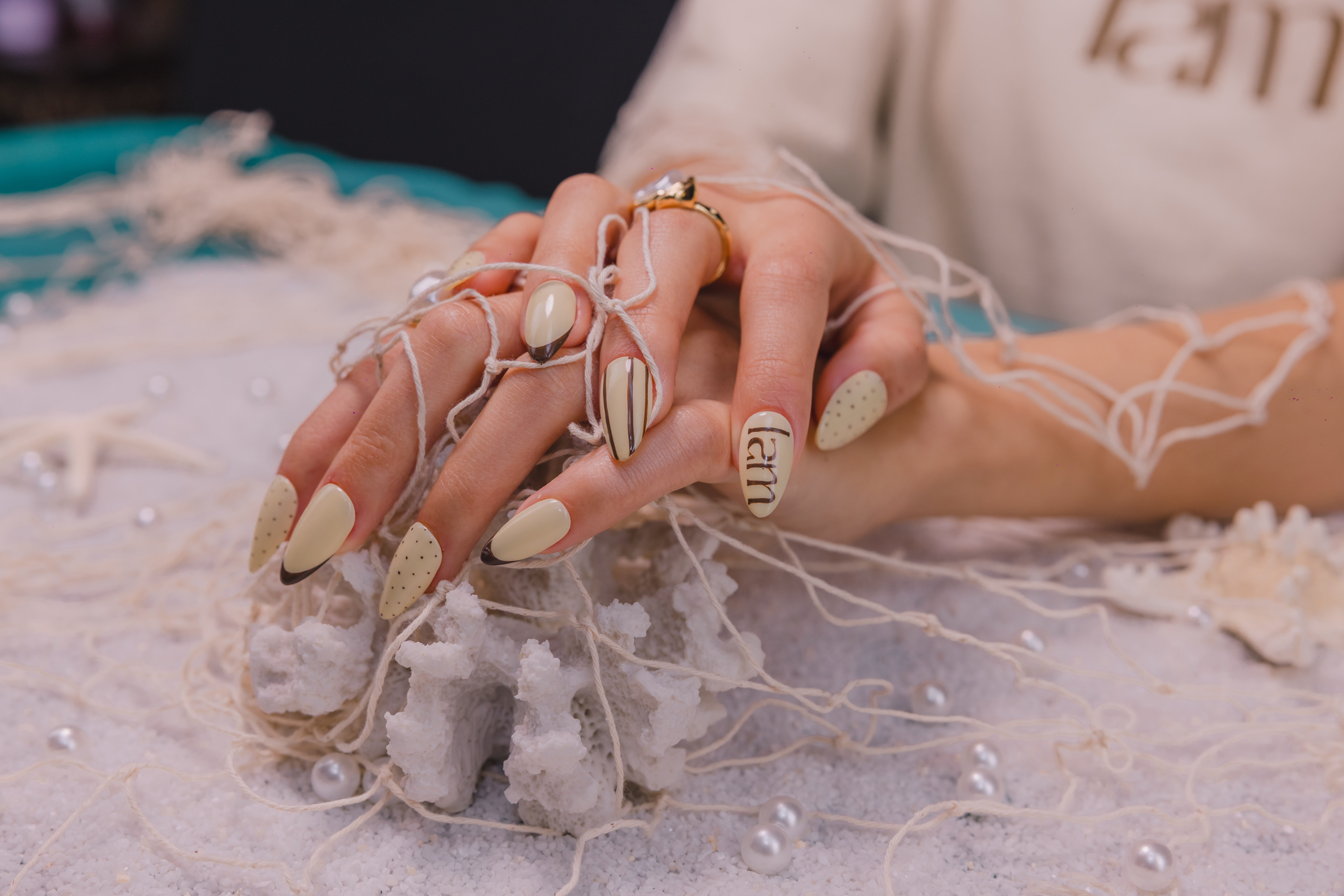 Nail design sample photo 2